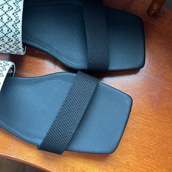 NWOT Vivaia Square-Toe Slide Sandal (Maya) Size 43 - Picture 7 of 10